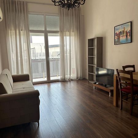 Ambassador Tirana Apartment Eksteriør bilde